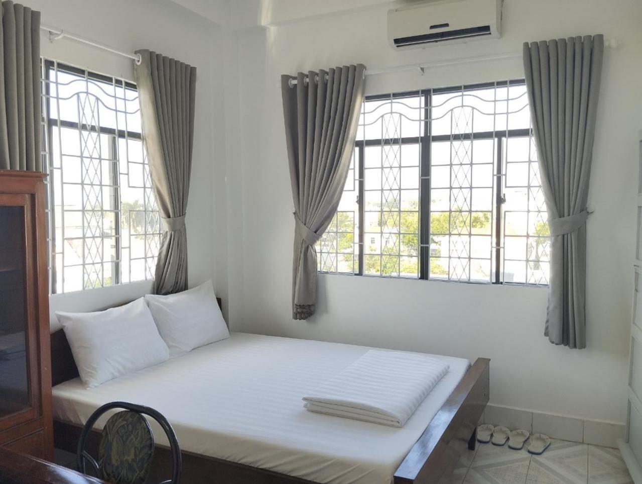 Nha Nghi Sao Mai Hotel Hà Tiên Eksteriør billede
