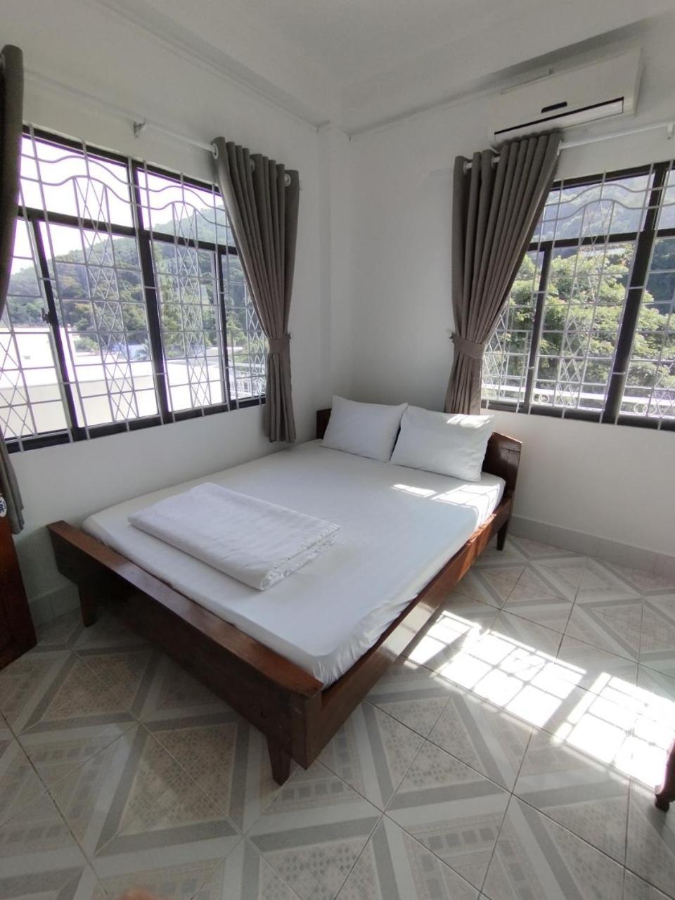 Nha Nghi Sao Mai Hotel Hà Tiên Eksteriør billede